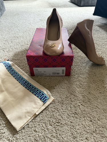 Autentica zeppa Tory Burch Jolie 65 mm taglia 8 beige nuda nuova con scatola