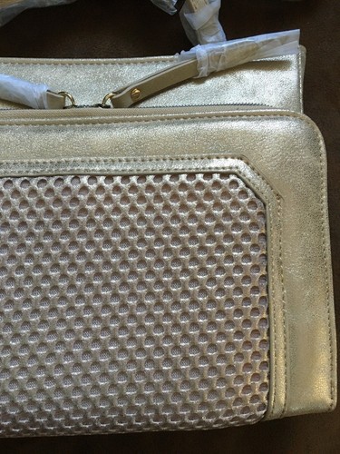 STEVE MADDEN STEVEN Womans small g crossbody handbag purse  pockets  honeycomb weave NEW