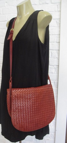 Bottega Veneta Intrecciato Borsa a Paglia Tessuta Spalla X Corpo Borgogna A++ Italia