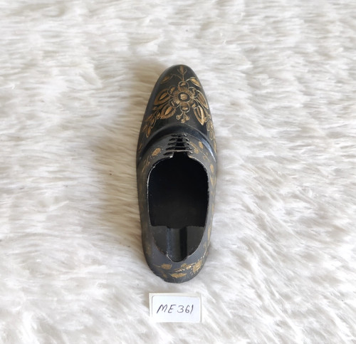 361° Posacenere vintage arte floreale ottone forma scarpa sigaretta tabacciana bar puntelli ME361