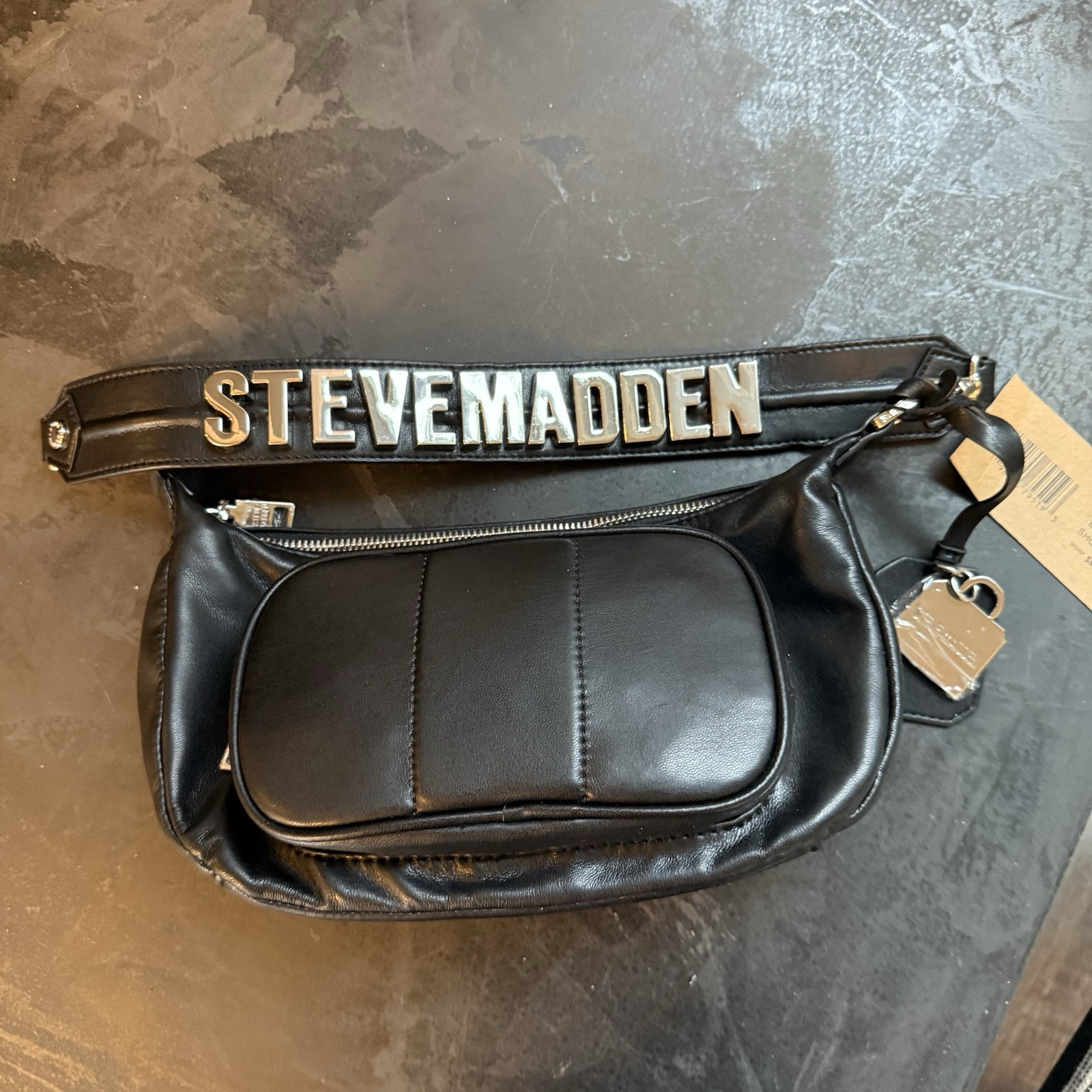 STEVE MADDEN Brhodes Black Shoulder Bag NWT Limited Edition 2 zipped pockets