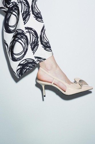 ZARA WOMAN HEELED SHOES WITH BOW DETAIL SLINGBACK ECRU WHITE   1219 310