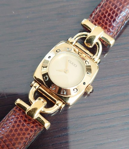 Orologio Donna GUCCI 6300L Quadrante Oro Design Horsebit Quarzo Funzionante