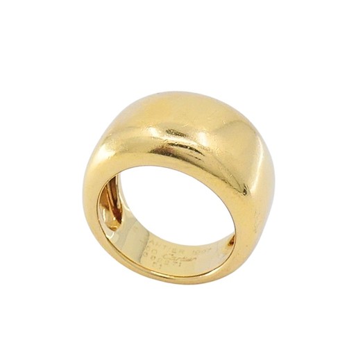 Anello a cupola Cartier Nouvelle Vogue in oro 18 kt