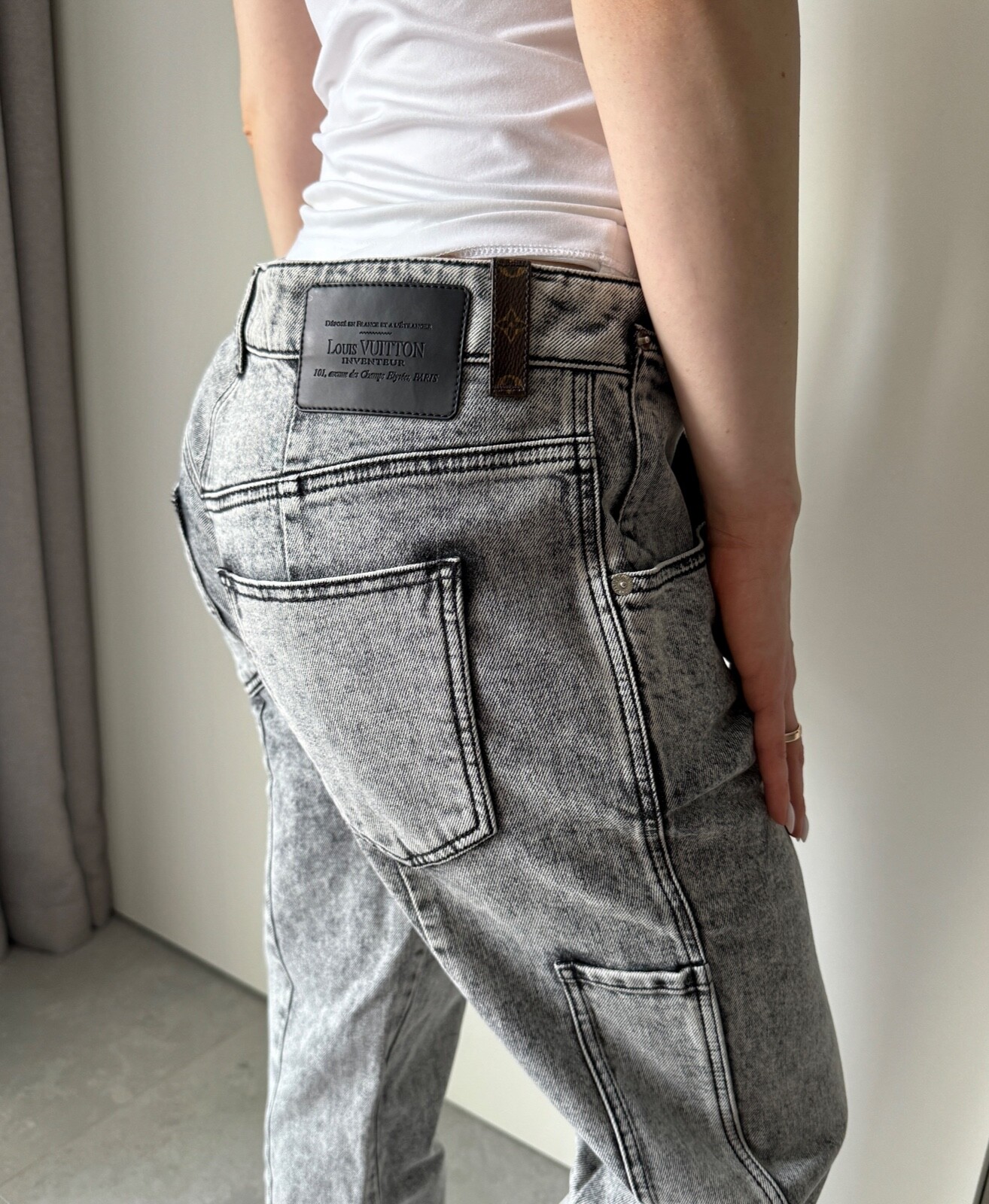 LOUIS VUITTON TRAINER Women's LOUIS VUITTON Straight Denim Jeans Pants Patch RARE 42 ~L made in ITALY