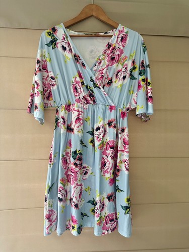 ESSENTIALS Floral Wrap Maternity Nursing Dress –M  Perfect for Pregnancy Postpartum&Nursing