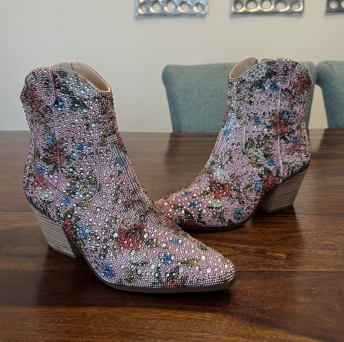 Betsey Johnson Cady Diva Boots PINK PASTELS FLORAL Embellished Size 9 ML
