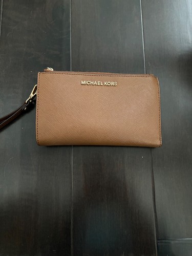 Michael Kors Brown And G Leather Wristlet