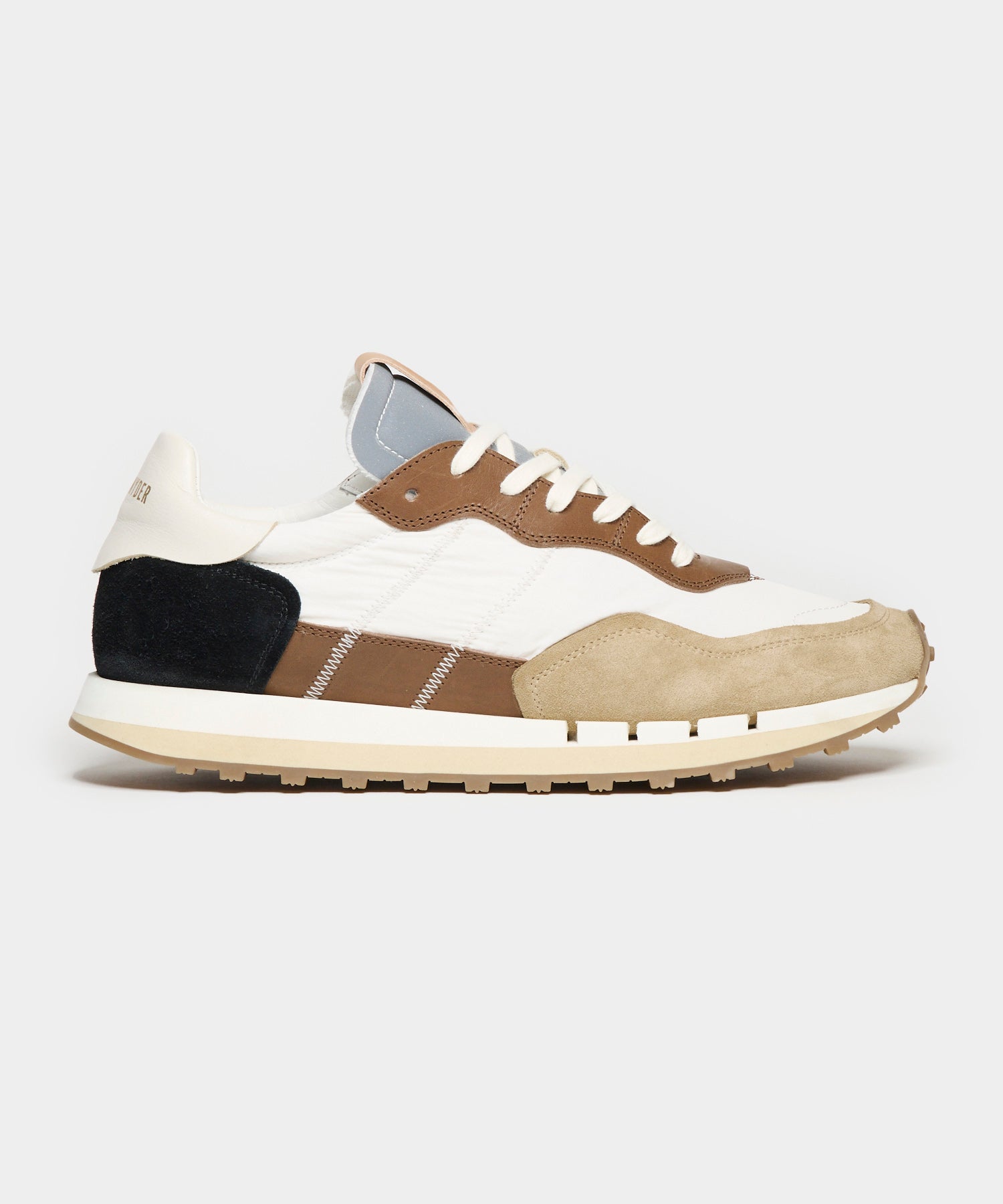 TODD SNYDER Tuscan Trainer in Nocciola